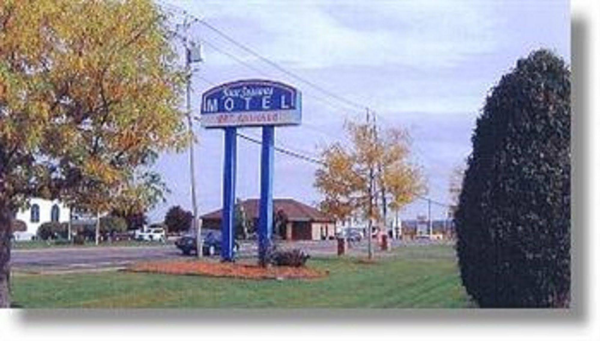 Four Seasons Motel Malone Exterior photo